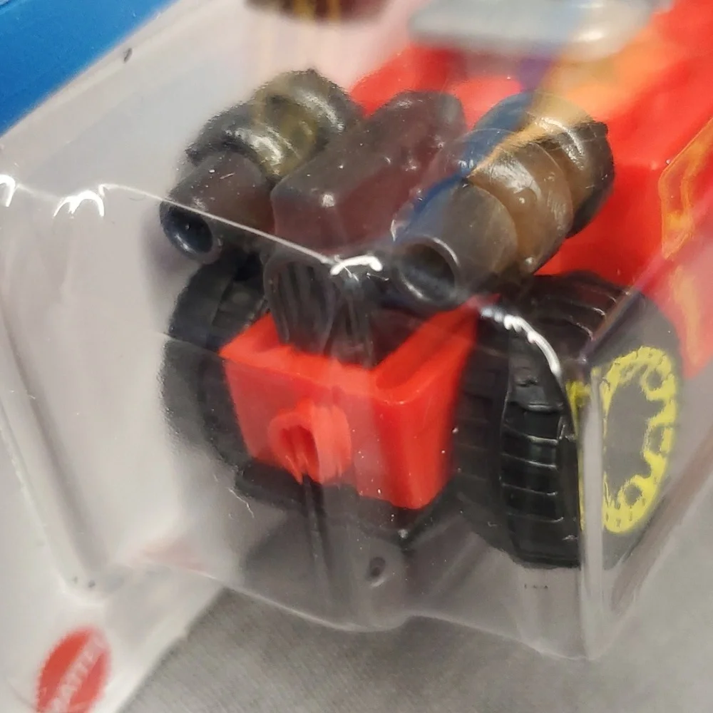 Hot Wheels - has a Lego‎ look